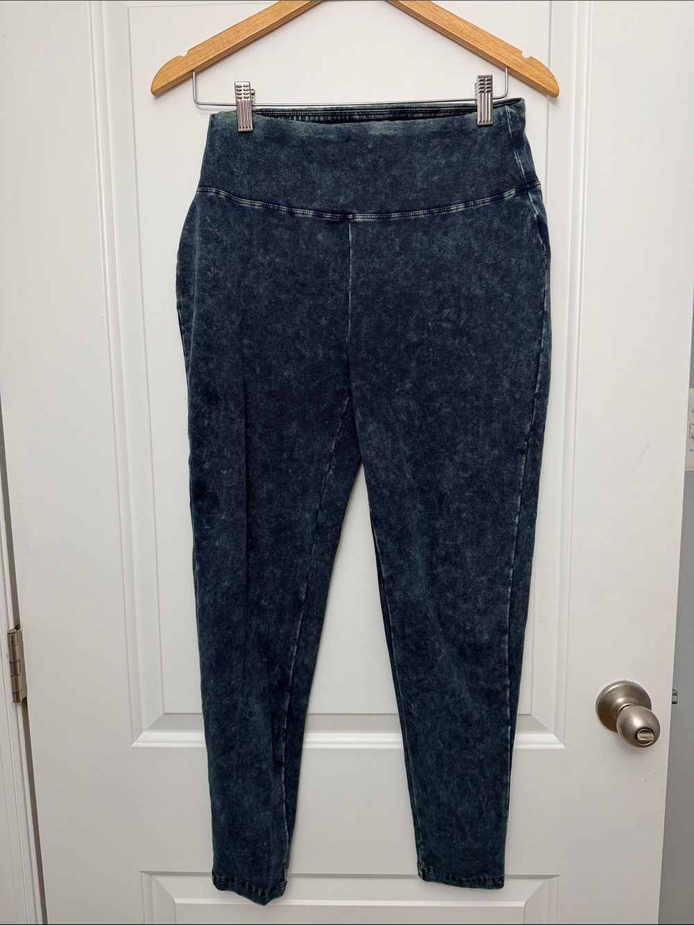 Zenana Outfitters Acid Wash Blue Jean Pattern Leggings